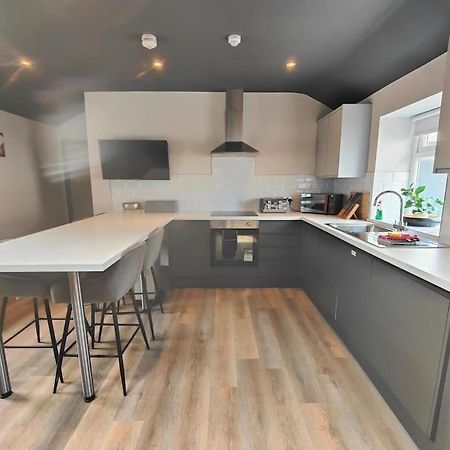 Sloane Modern 2 Bedroom Seafront Apartment Blackpool Eksteriør bilde