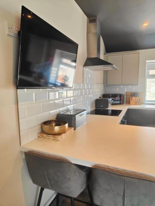 Sloane Modern 2 Bedroom Seafront Apartment Blackpool Eksteriør bilde